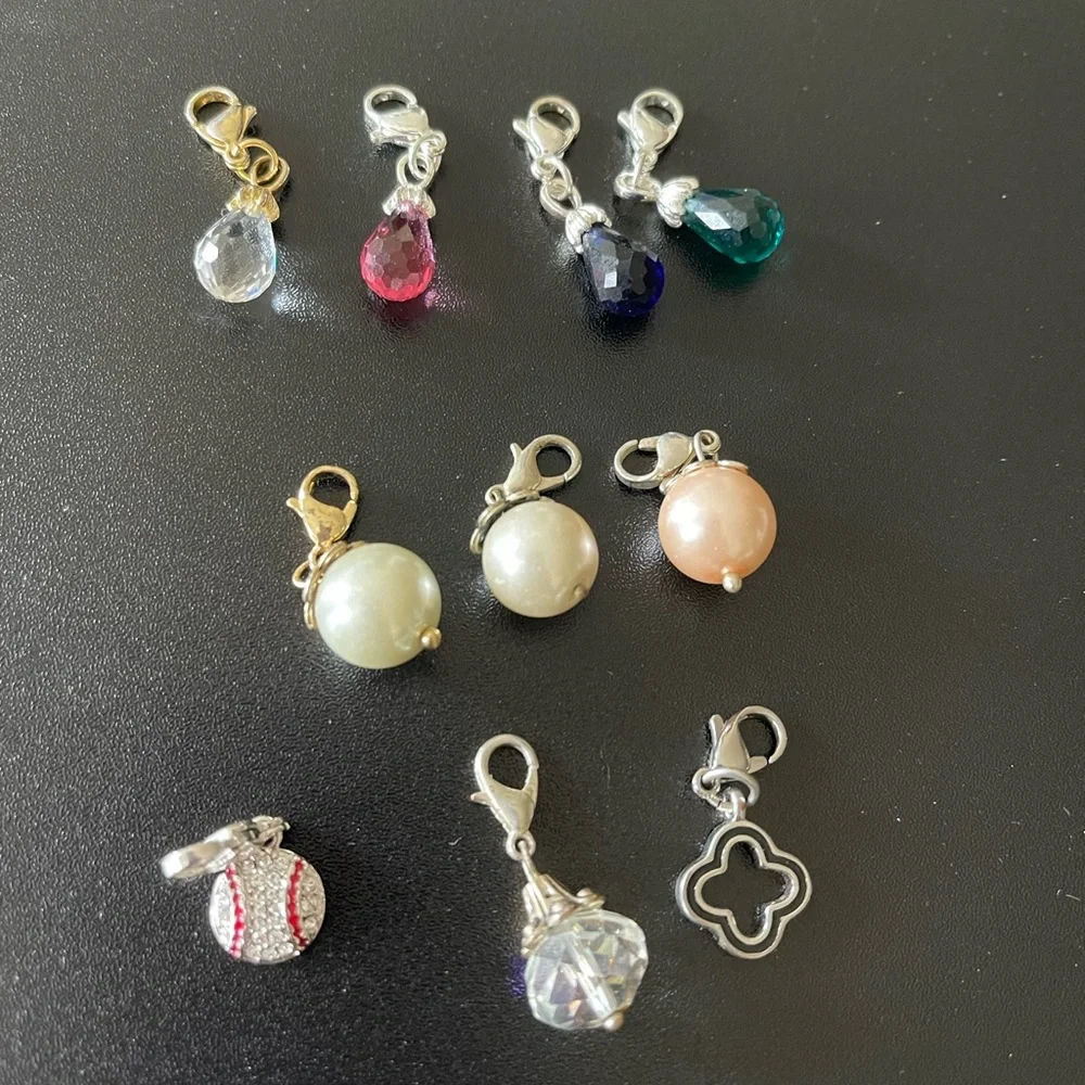 Origami owl dangles - Picture 1 of 1